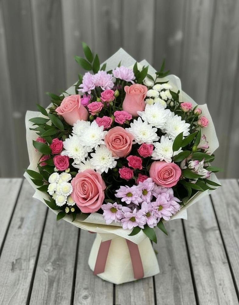 Букет цветов из: Альстромерии, Гвоздики, Розы и Хризантемы в Козловке