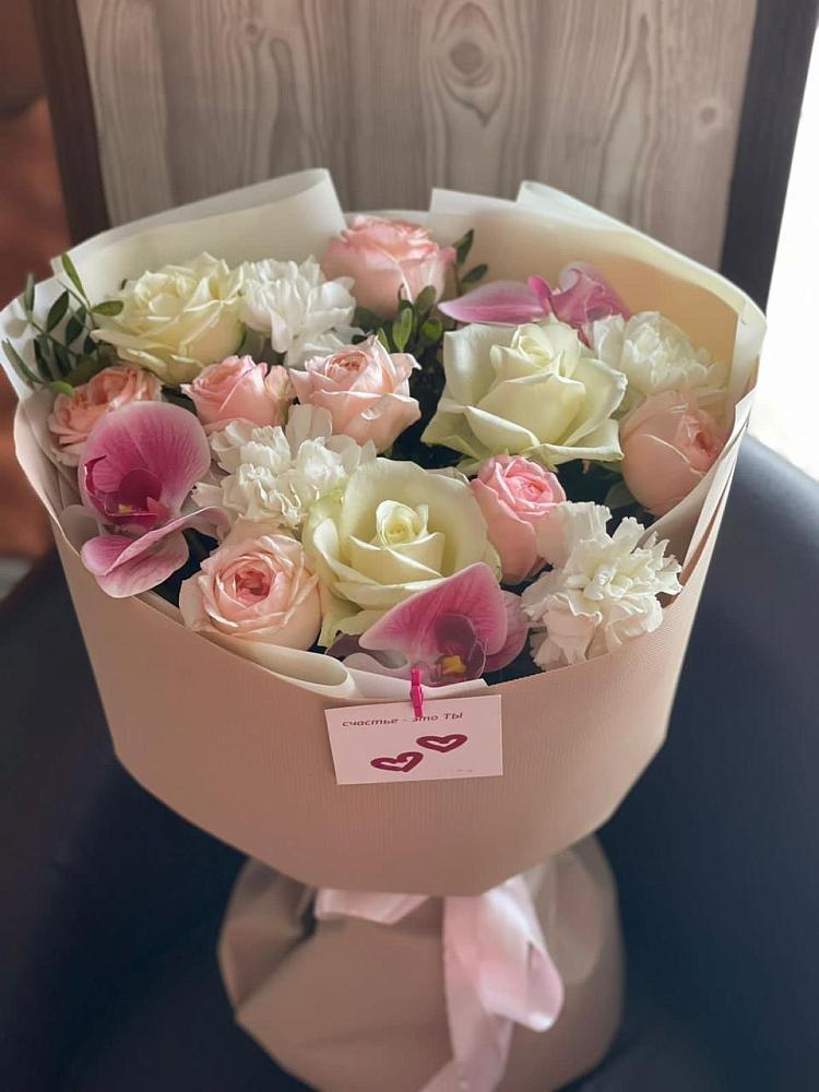 Букет цветов из: Орхидеи, Розы и Гвоздики в Козловке