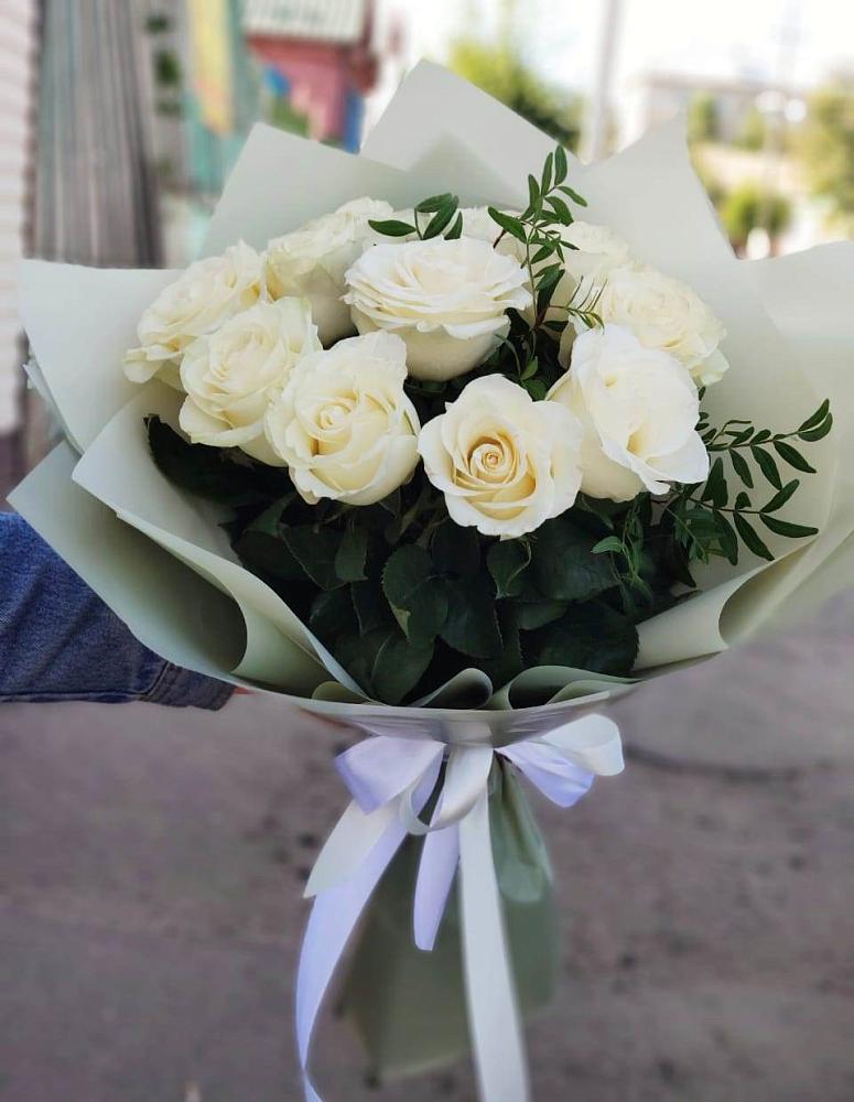 Букет Белые розы Проуд в Козловке