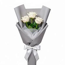 Букет 3 белые розы в Козловке