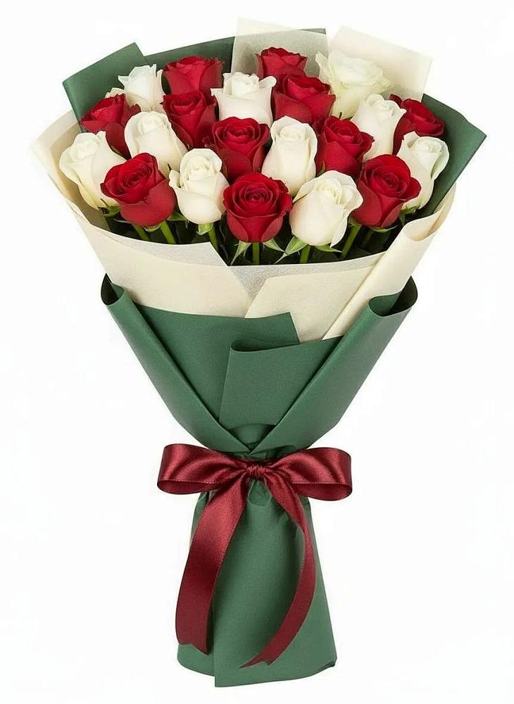Букет Микс из красных и белых роз в Козловке