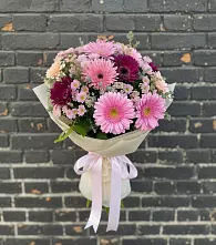 Букет цветов из:  Герберы и Хризантемы в Козловке