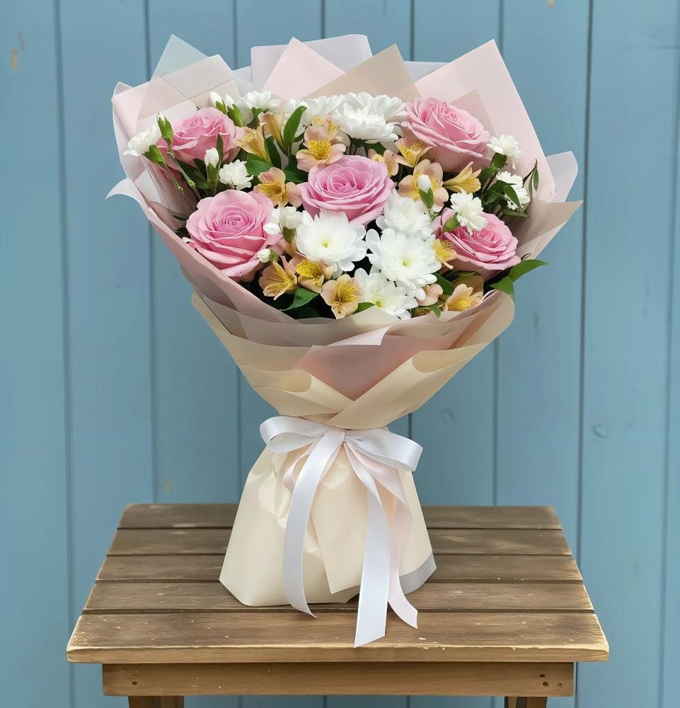 Букет цветов из: Гвоздики, Орхидеи и Розы в Козловке