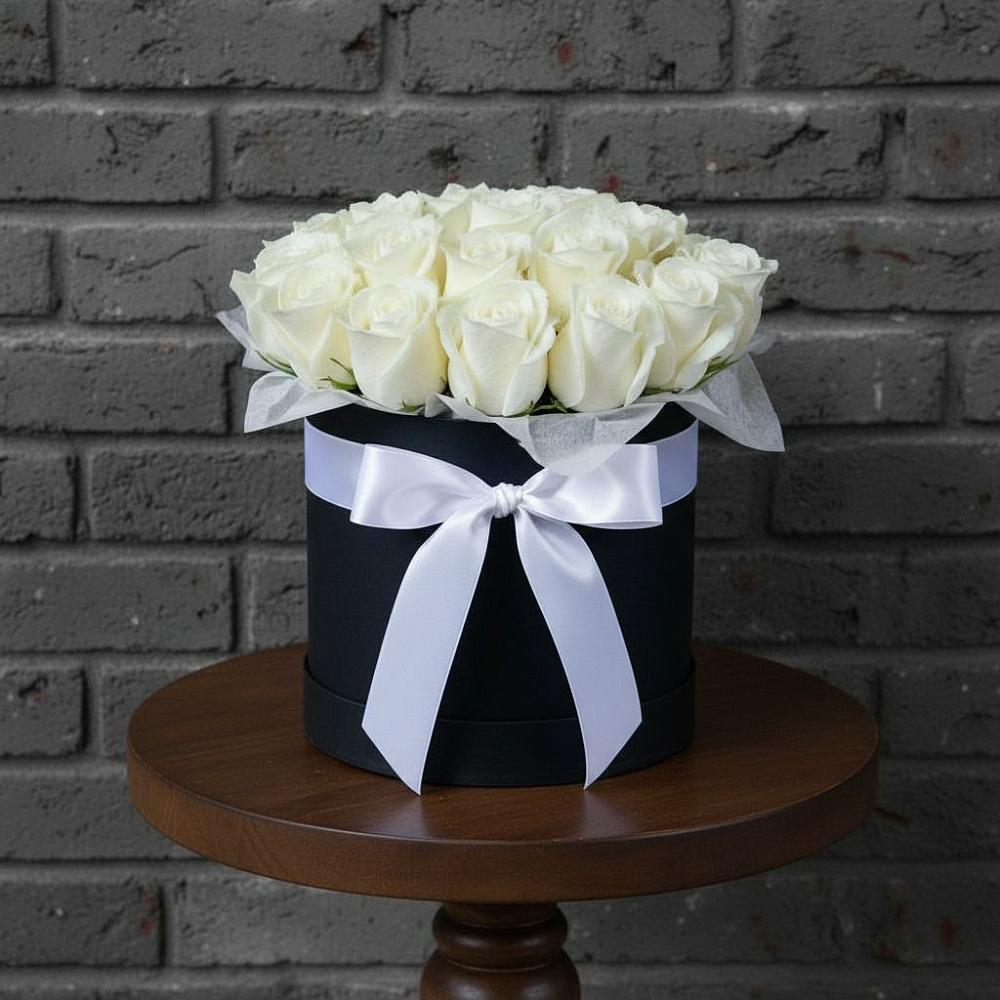 Цветочная композиция из Розы в шляпной коробке в Козловке