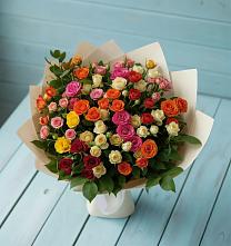 Букет Микс из разноцветных кустовых роз в Козловке